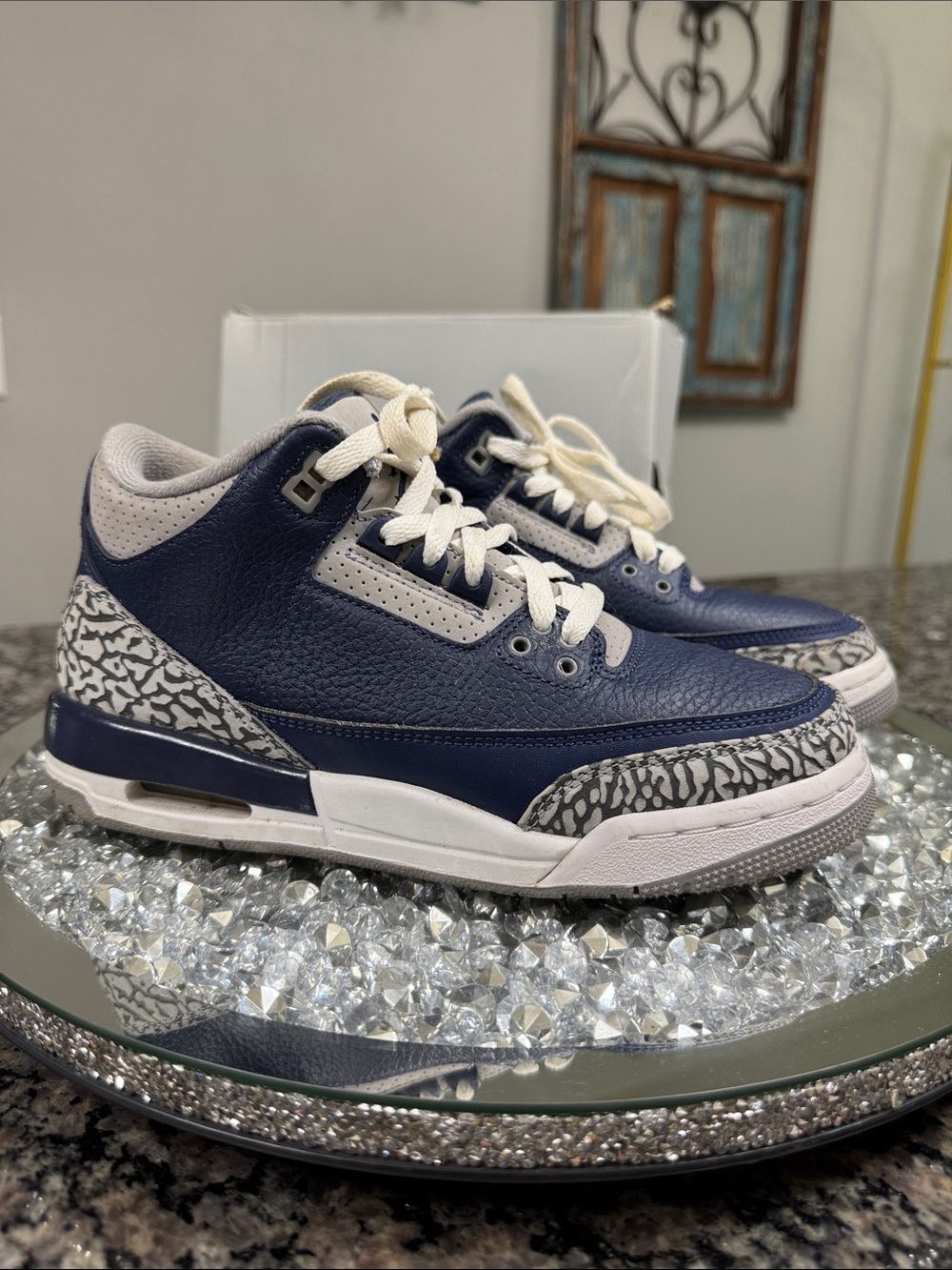 Nike air Jordan 3 retro Navy and Gray Elephant Print high Top Sneakers EUC 5.5